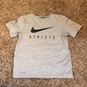 NIKE youth shirt